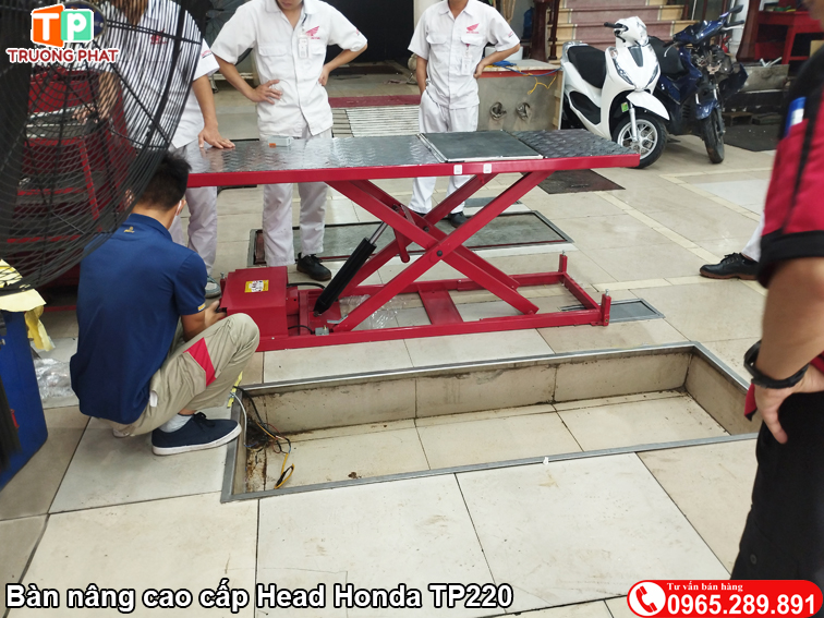 Bàn nâng Head Honda TP220