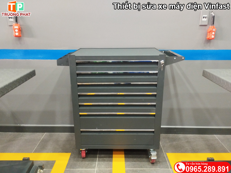 Tủ dụng cụ sửa xe điện Vinfast