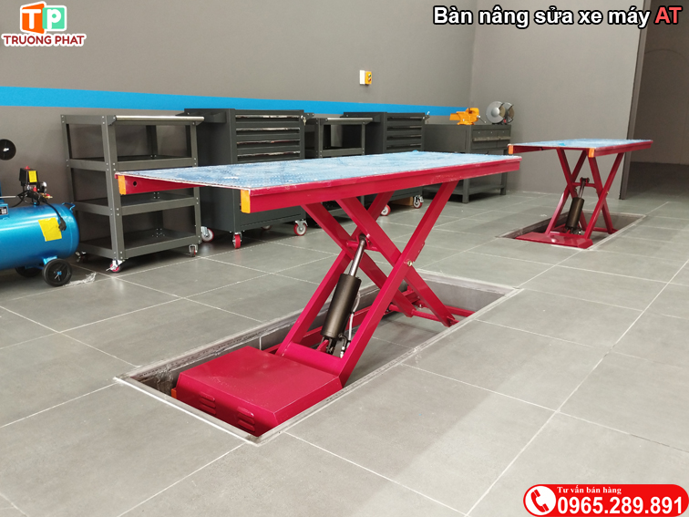 Bàn nâng sửa xe máy AT